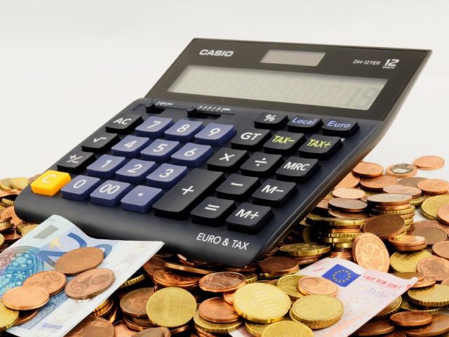 Optimiser la fiscalité entre PEA et assurance‑vie