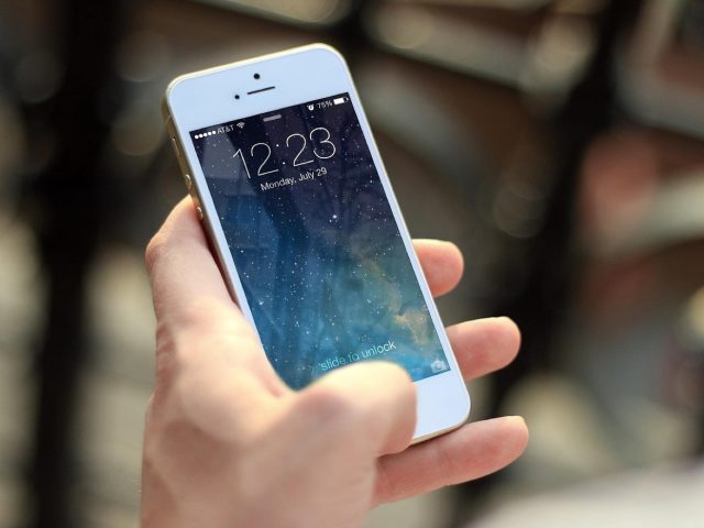 Apps pour automatiser épargne, factures et relances