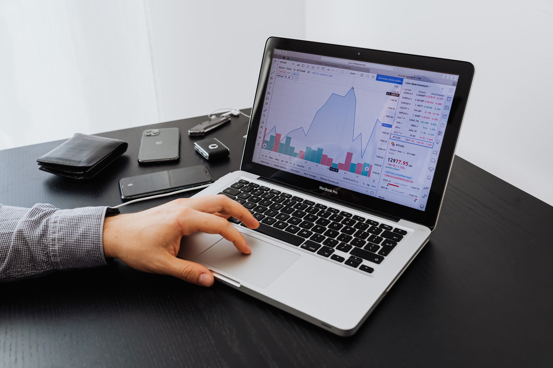 Choisir un courtier pour ETF avec frais réduits