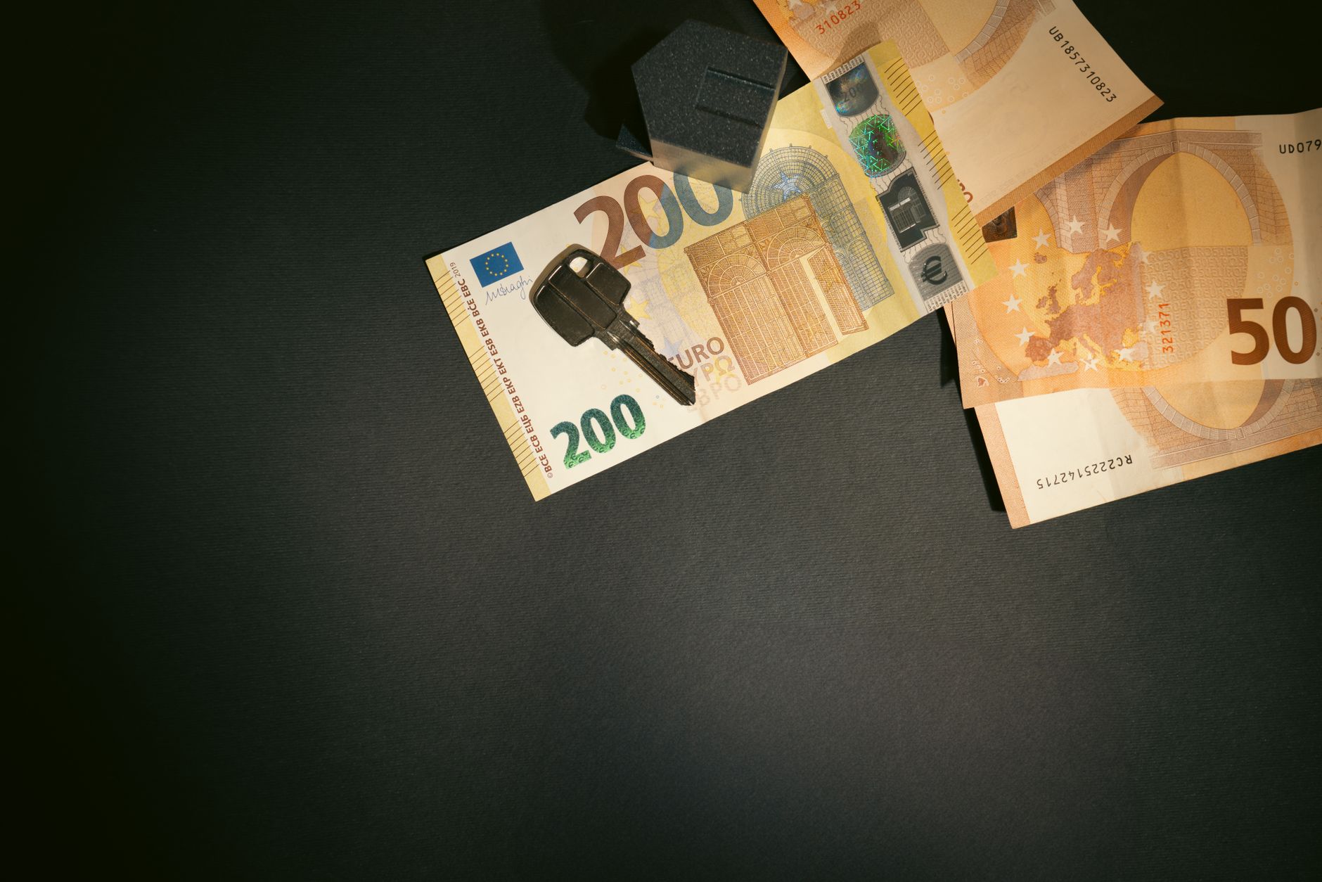 Épargner rapidement pour un apport immobilier